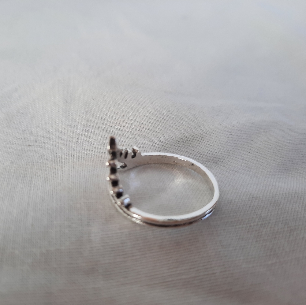 Princess Tiara Ring! - Picture 4 of 4